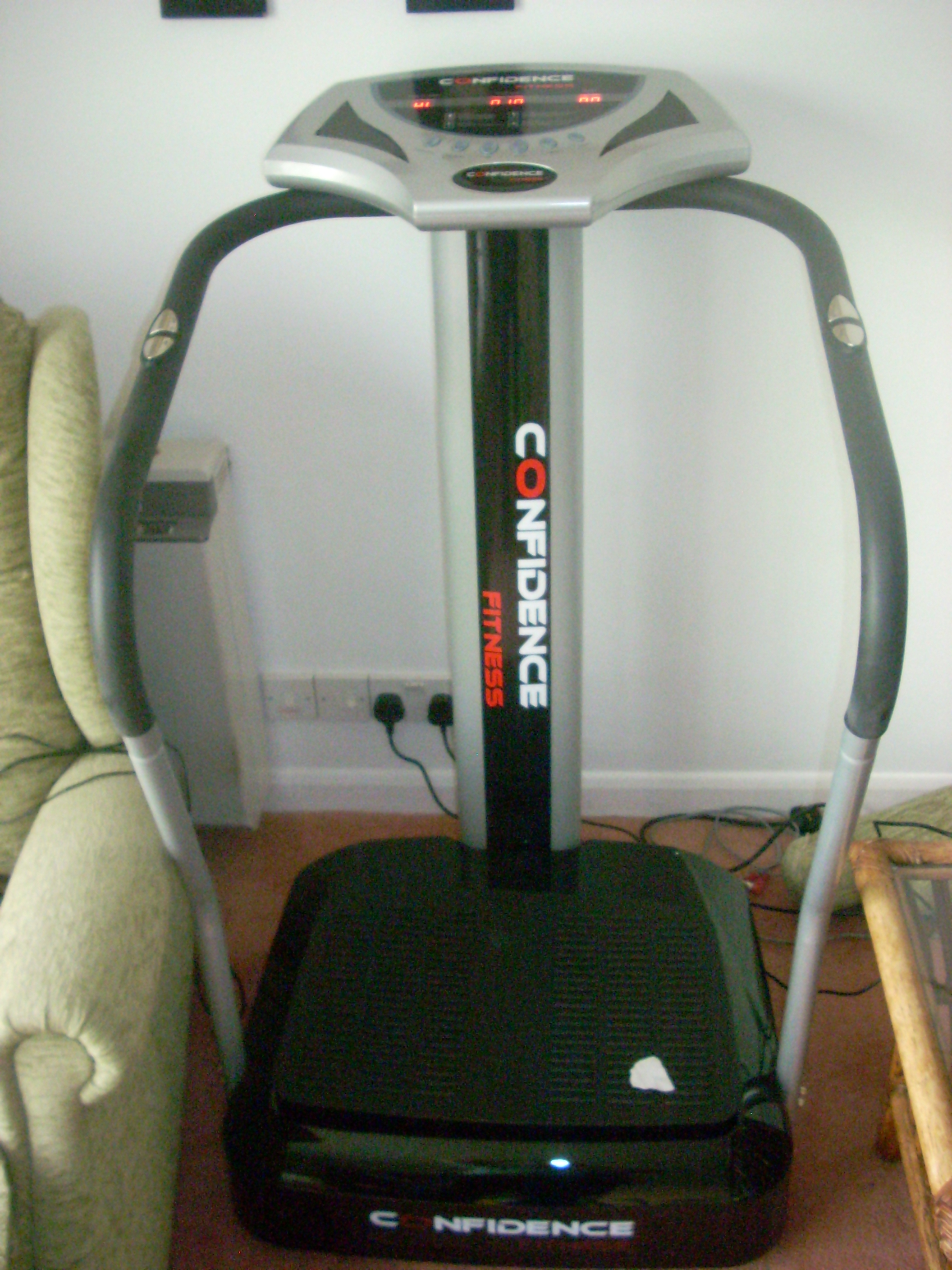 confidence-vibration-plate-lifepro-vibration-plate-exercise-machine